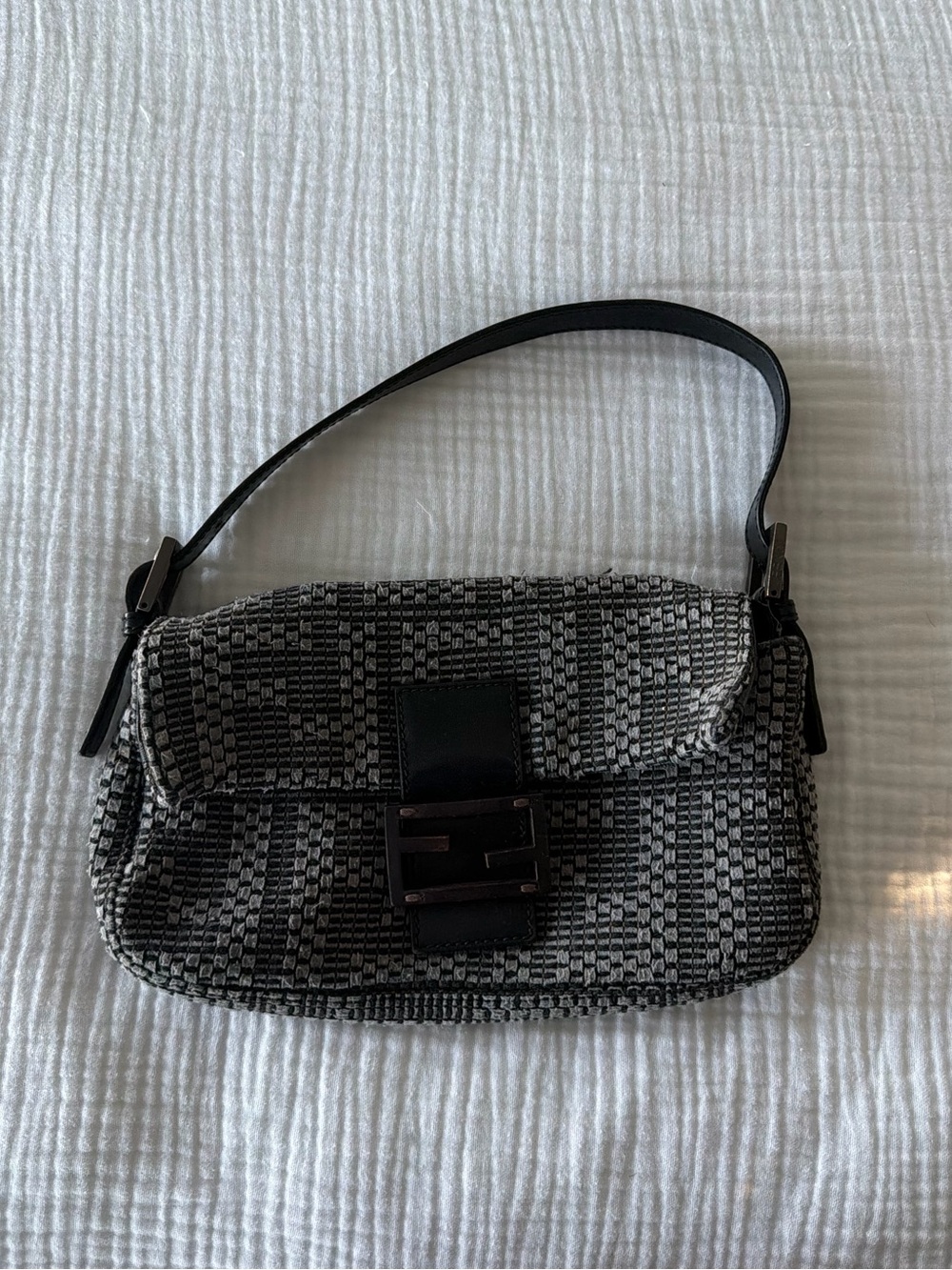 Fendi Saude Baguette